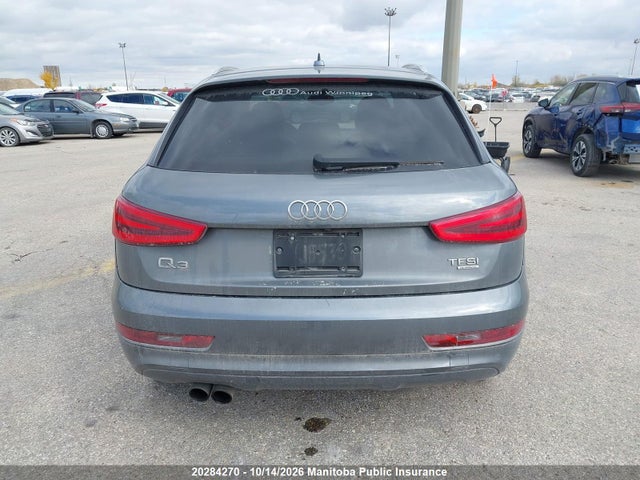 20284270 :رقم المزاد ، WA1GFEFS9FR007093 vin ، 2015 Audi Q3 مزاد بيع