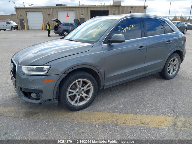 20284270 :رقم المزاد ، WA1GFEFS9FR007093 vin ، 2015 Audi Q3 مزاد بيع