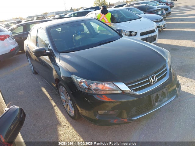 Honda Accord Touring 2014 1HGCR2F91EA802225 Image 13