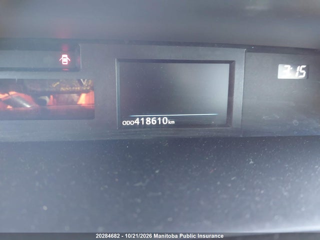 Toyota PRIUS V 2017 JTDZN3EU5HJ062554 Image 11