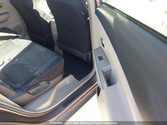 Toyota PRIUS V 2017 JTDZN3EU5HJ062554 Image 7