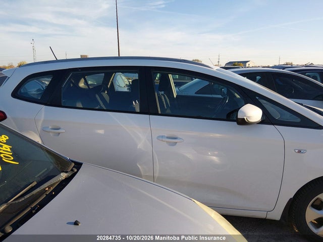 KIA Rondo Lx 2014 KNAHT8A31E7022425 Image 11