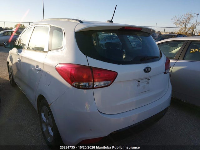 KIA Rondo Lx 2014 KNAHT8A31E7022425 Image 3