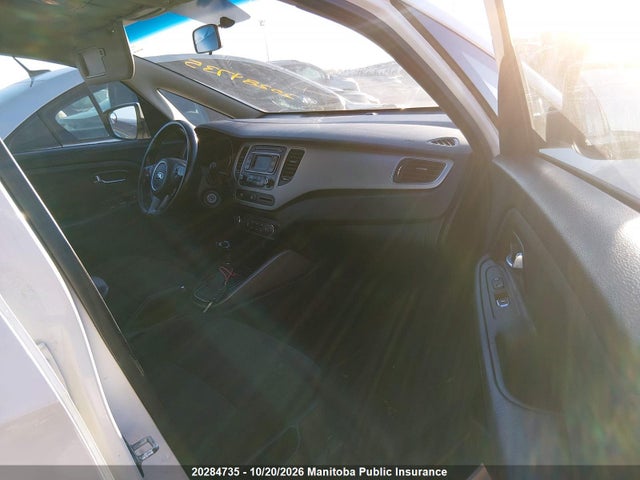 KIA Rondo Lx 2014 KNAHT8A31E7022425 Image 5