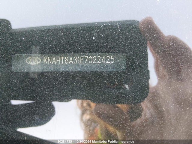 KIA Rondo Lx 2014 KNAHT8A31E7022425 Image 8