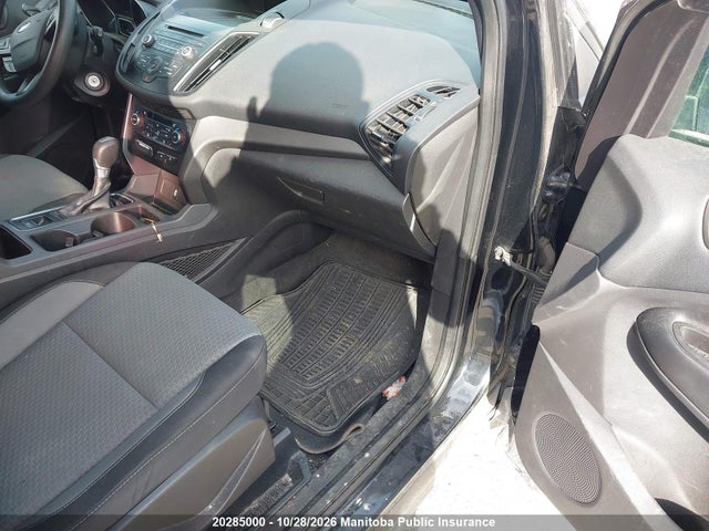 20285000 :رقم المزاد ، 1FMCU9GD7HUB10686 vin ، 2017 Ford Escape Se مزاد بيع