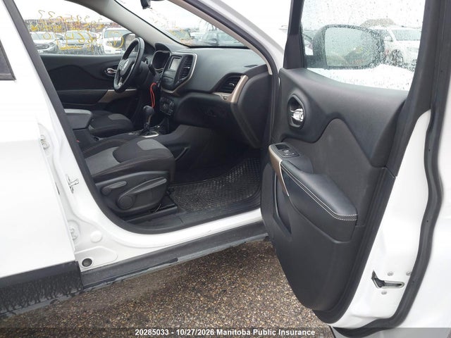 Продаж на аукціоні авто 2017 Jeep Cherokee Sport, vin: 1C4PJMABXHW566470, номер лоту: 20285033