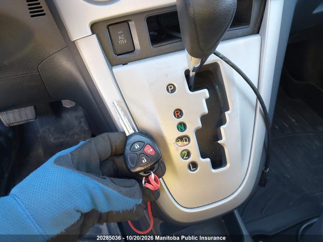 20285036 :رقم المزاد ، 5Y2SP6E83AZ405093 vin ، 2010 Pontiac Vibe مزاد بيع