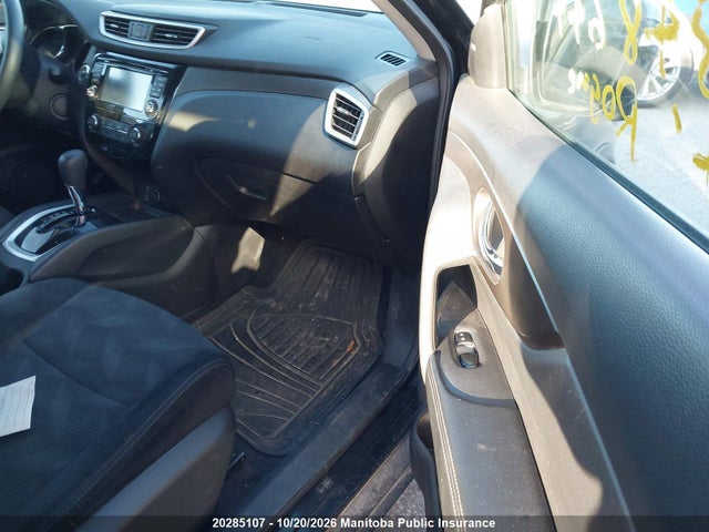 5N1AT2MM0EC848644 Nissan ROGUE SV