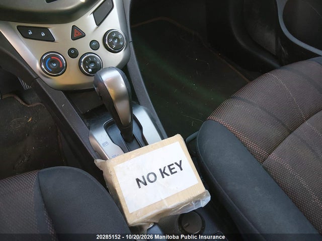 Chevrolet SONIC LT 2014 1G1JC5EH3E4193938 Image 11