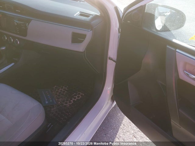 2T1BURHE2GC618096 Toyota COROLLA LE