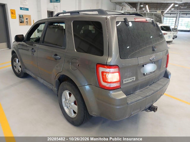 2009 Ford Escape Xlt V6 მანქანა იყიდება აუქციონზე, vin: 1FMCU93G89KC32700, აუქციონის ნომერი: 20285482