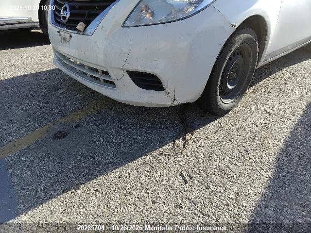 3N1CN7AP0EL817517 Nissan Versa 1.6 Sv