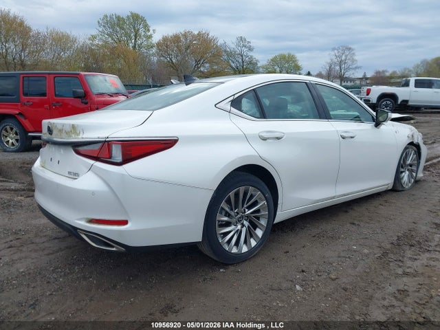 58ABZ1B10KU020808 Lexus ES 350