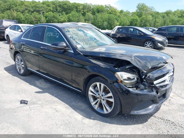 11396072 :رقم المزاد ، 55SWF4KB1JU258804 vin ، 2018 Mercedes-benz C 300 4matic مزاد بيع