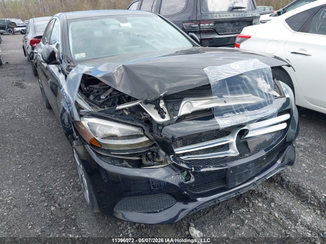 2018 Mercedes-benz C 300 4matic მანქანა იყიდება აუქციონზე, vin: 55SWF4KB1JU258804, აუქციონის ნომერი: 11396072