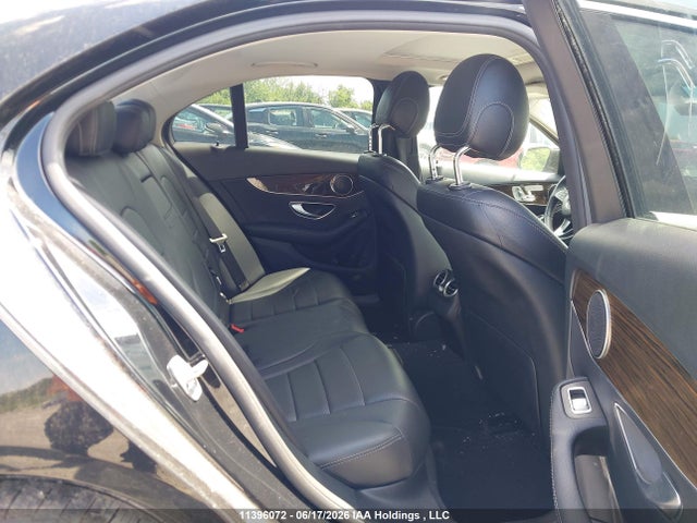 2018 Mercedes-benz C 300 4matic მანქანა იყიდება აუქციონზე, vin: 55SWF4KB1JU258804, აუქციონის ნომერი: 11396072