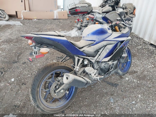 MH3RH18N3KK001285 Yamaha Yzfr3 A