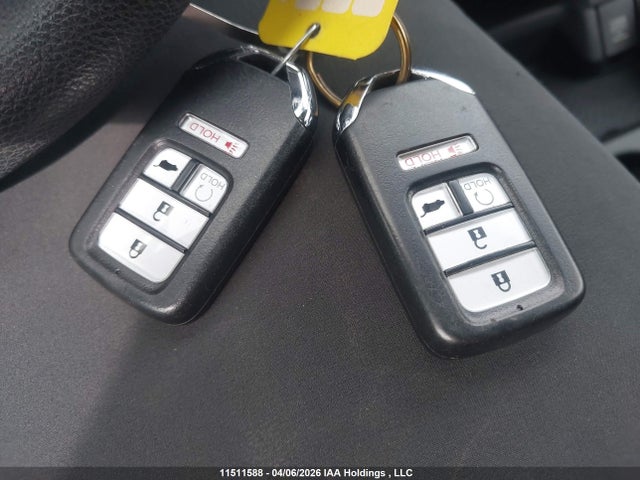 2HKRW1H36HH000240 Honda CR-V LX
