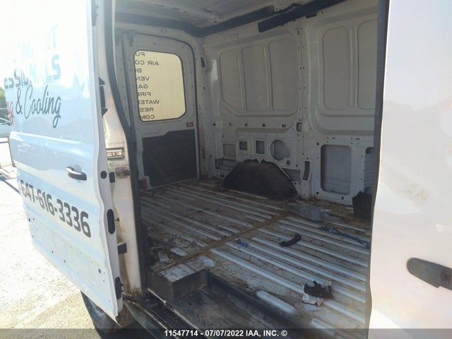 Ford Transit 2018 1FTYR1CM5JKB48762 Image 8