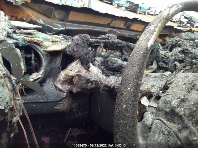 2T3BFREV2FW265362 Toyota RAV4