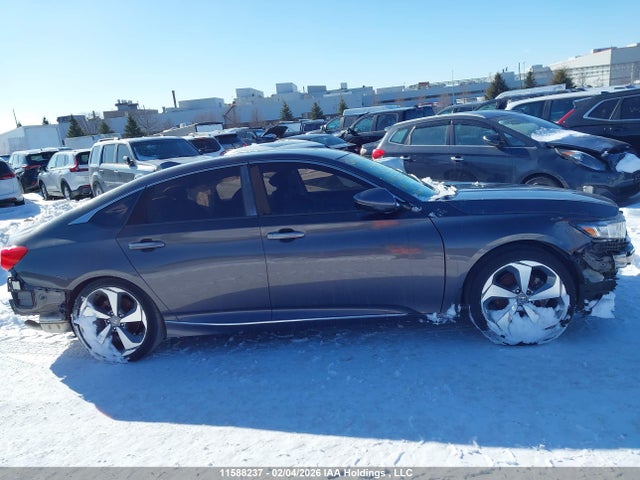 1HGCV1F90JA807500 Honda Accord Touring