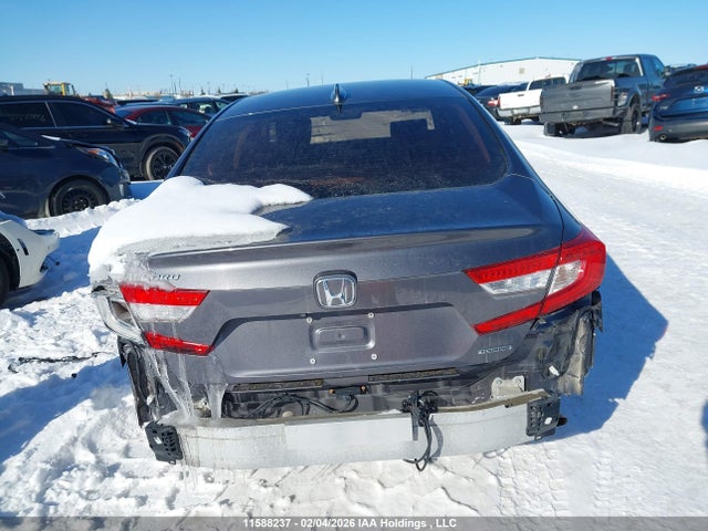 1HGCV1F90JA807500 Honda Accord Touring