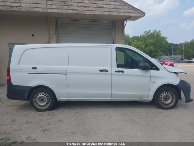 WD3BG3EA2J3453926 Mercedes-Benz m274