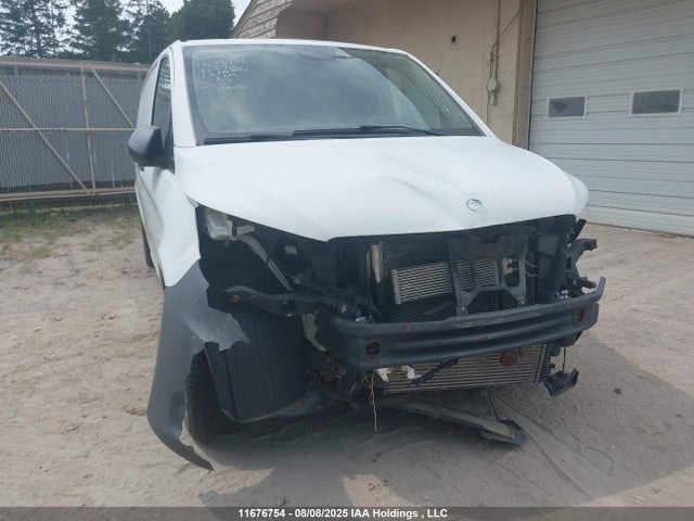 WD3BG3EA2J3453926 Mercedes-Benz m274