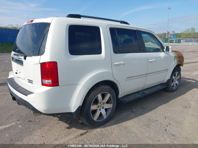 Aukcja sprzedaży 2015 Honda Pilot Touring, vin: 5FNYF4H92FB501817, numer aukcji: 11682194