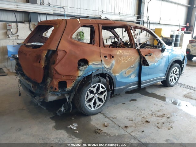 Продаж на аукціоні авто 2019 Subaru Forester Premium, vin: JF2SKEGCXKH431323, номер лоту: 11702292