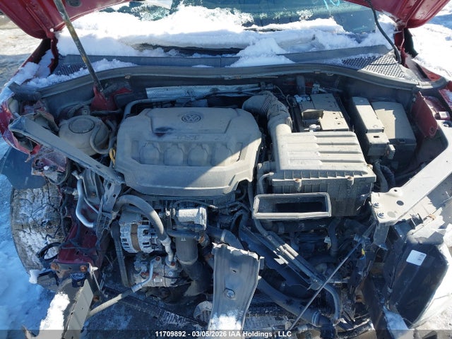 3VV0B7AX9JM158867 Volkswagen TIGUAN S