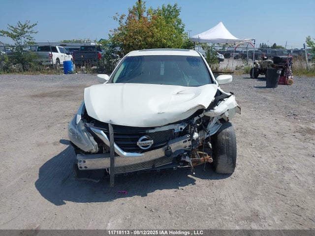 1N4AL3AP7HN304505 Nissan 2017