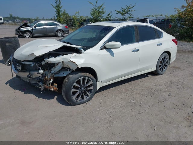 1N4AL3AP7HN304505 Nissan 2017