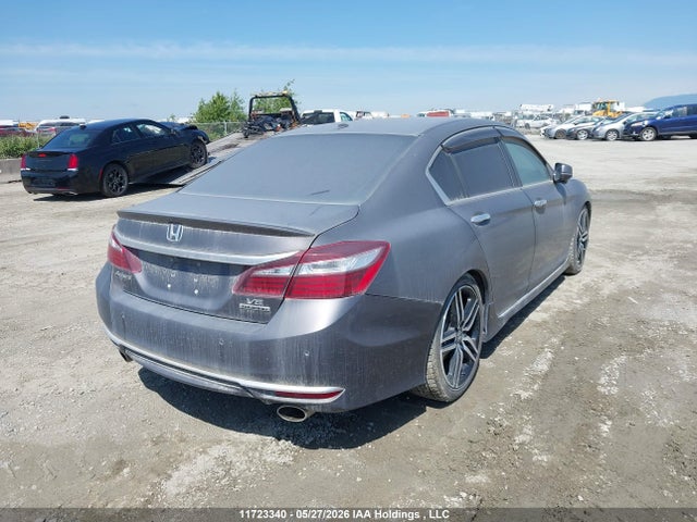11723340 :رقم المزاد ، 1HGCR3F96HA800836 vin ، 2017 Honda Accord Touring مزاد بيع