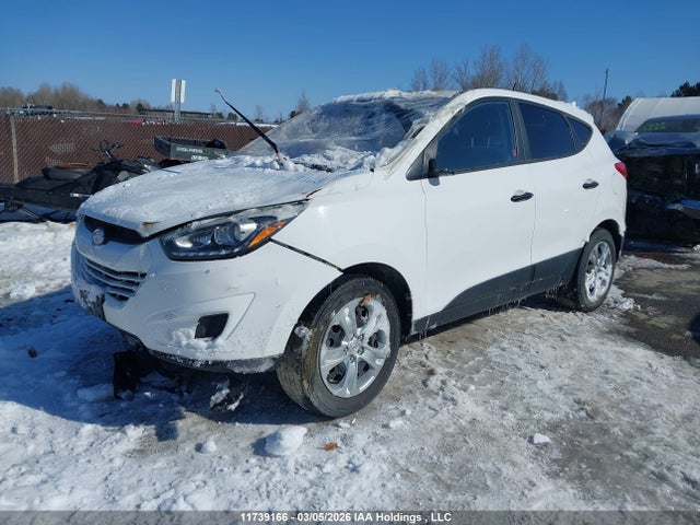 KM8JT3AFXFU055181 Hyundai Tucson Gl