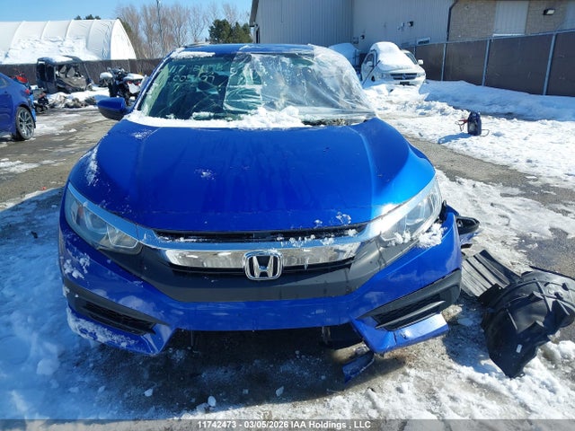 2018 Honda Civic Lx მანქანა იყიდება აუქციონზე, vin: 2HGFC2F57JH005677, აუქციონის ნომერი: 11742473