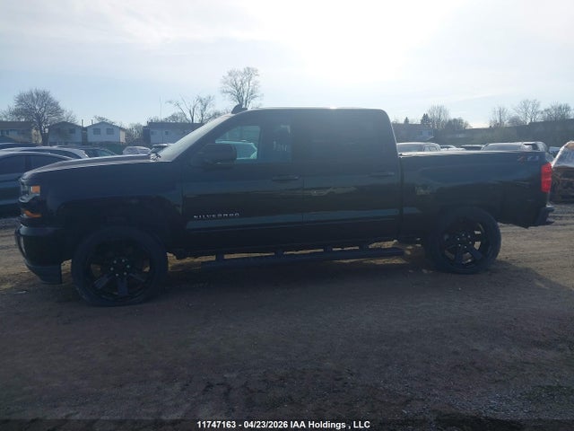 3GCUKREC0JG448318 Chevrolet Silverado K1500 Lt