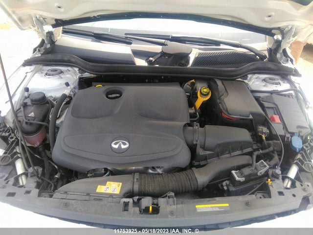 SJKCH5CP0JA042480 Infiniti Qx30 Luxury/premium/sport
