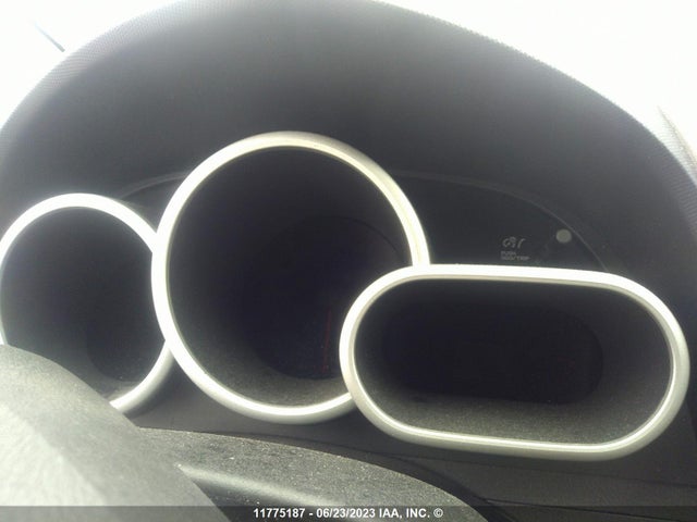 11775187 :رقم المزاد ، 2T1KU4EE5AC207628 vin ، 2010 Toyota Corolla Matrix مزاد بيع