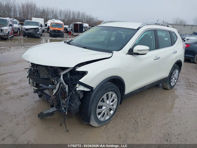 11782772 :رقم المزاد ، 5N1AT2MT7FC866647 vin ، 2015 Nissan Rogue S/sl/sv مزاد بيع