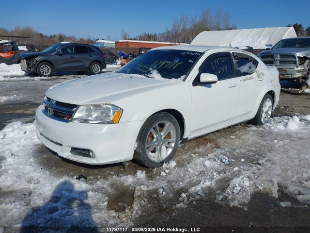 11797117 :رقم المزاد ، 1C3CDZCB8DN613144 vin ، 2013 Dodge Avenger Sxt مزاد بيع