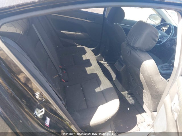 KMHD84LF6JU519366 Hyundai ELANTRA GL