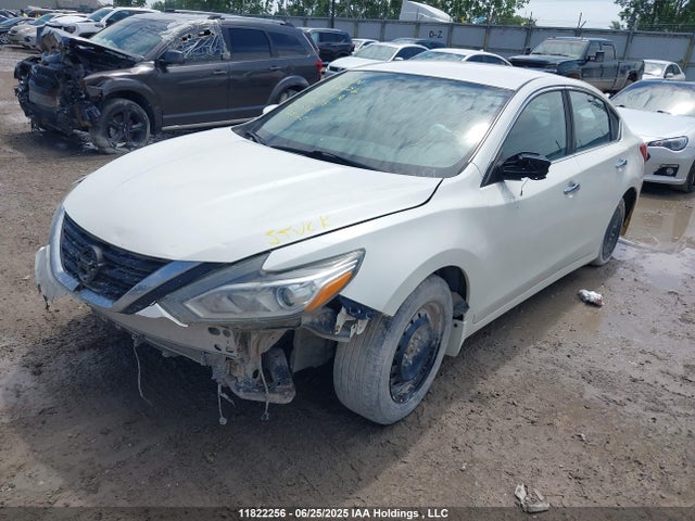 1N4AL3AP6GN350731 Nissan 2016