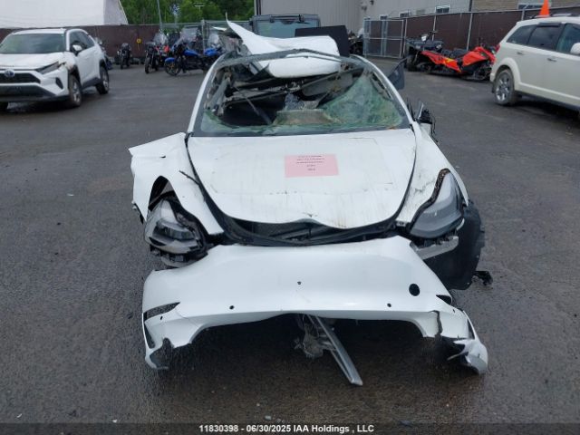5YJ3E1EC2NF355641 Tesla MODEL 3