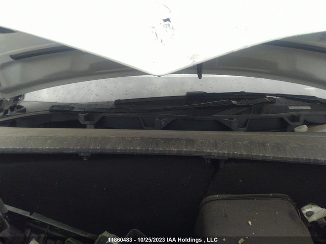 7SAXCAE56NF354018 Tesla MODEL X