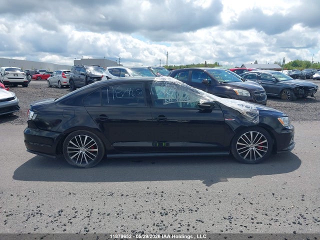 11879652 :رقم المزاد ، 3VW5S7AJ9GM390827 vin ، 2016 Volkswagen Jetta Sedan Gli مزاد بيع
