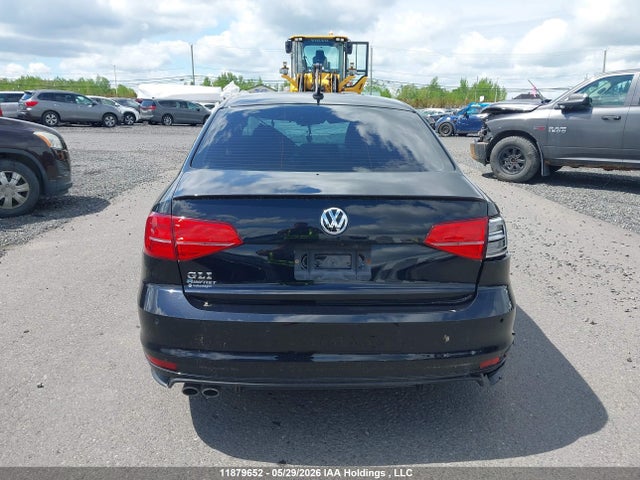 11879652 :رقم المزاد ، 3VW5S7AJ9GM390827 vin ، 2016 Volkswagen Jetta Sedan Gli مزاد بيع