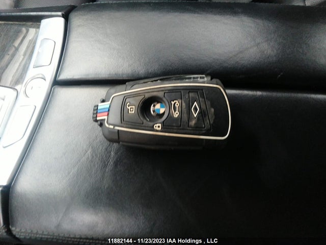 11882144 :رقم المزاد ، WBAYB6C53DD223992 vin ، 2013 Bmw 7 Series 750i Xdrive مزاد بيع