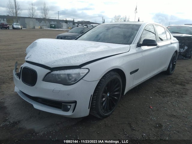 11882144 :رقم المزاد ، WBAYB6C53DD223992 vin ، 2013 Bmw 7 Series 750i Xdrive مزاد بيع